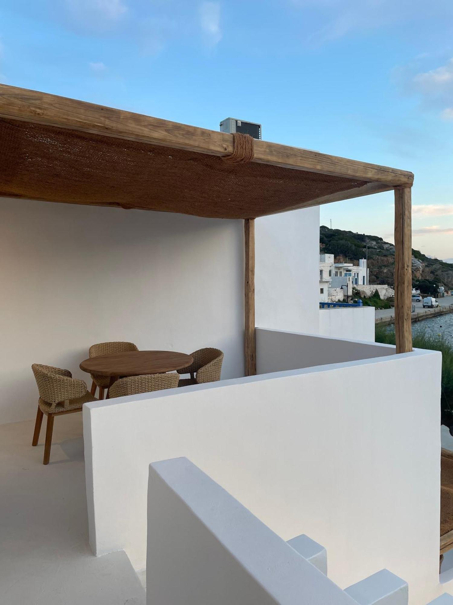 GIANNAS APARTMENTS Faros Sifnos Exterior foto