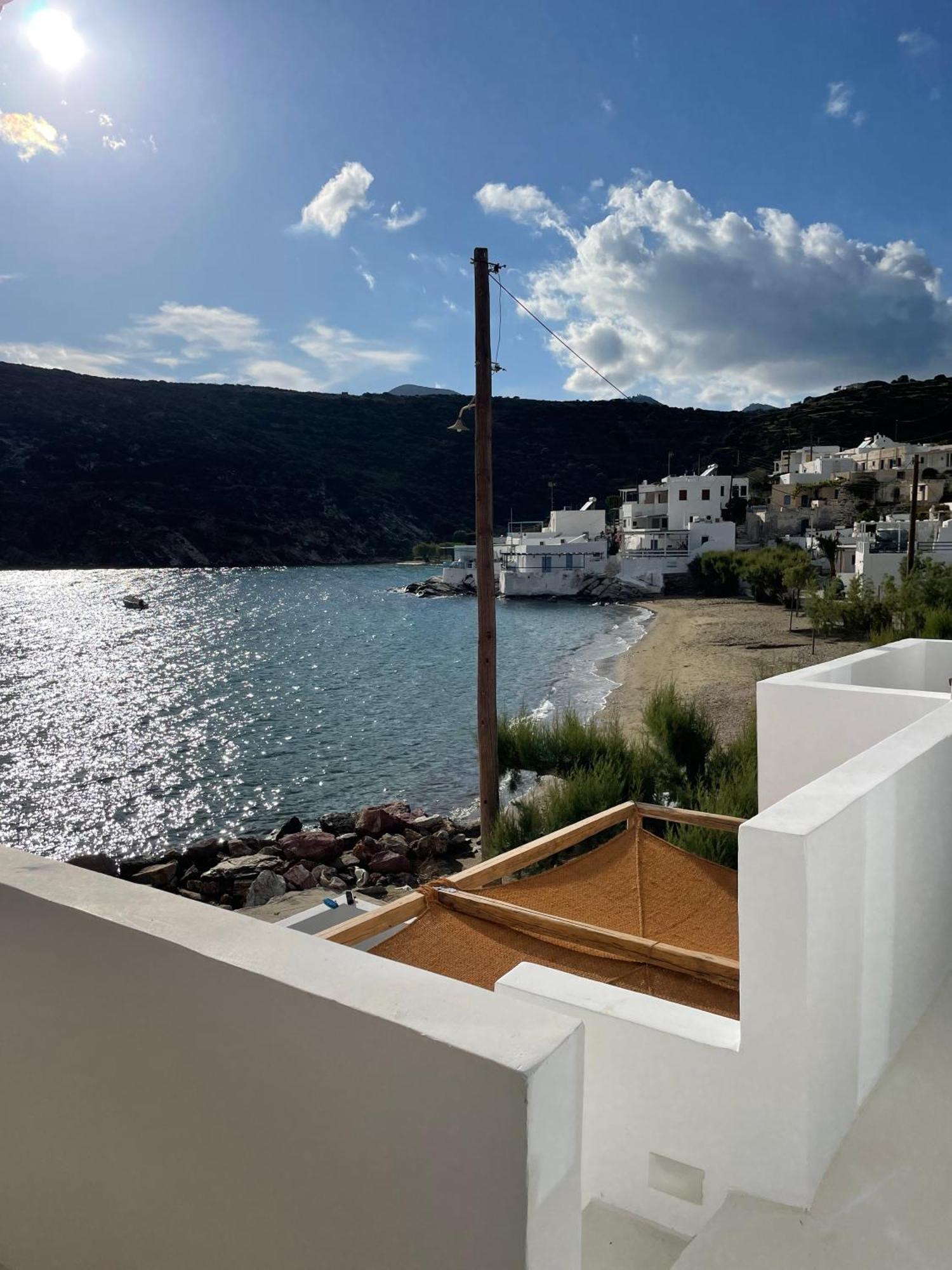 GIANNAS APARTMENTS Faros Sifnos Exterior foto